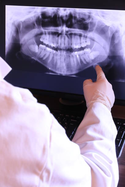 Best Tooth Infection Emergency Dentist  in Arlington, NE